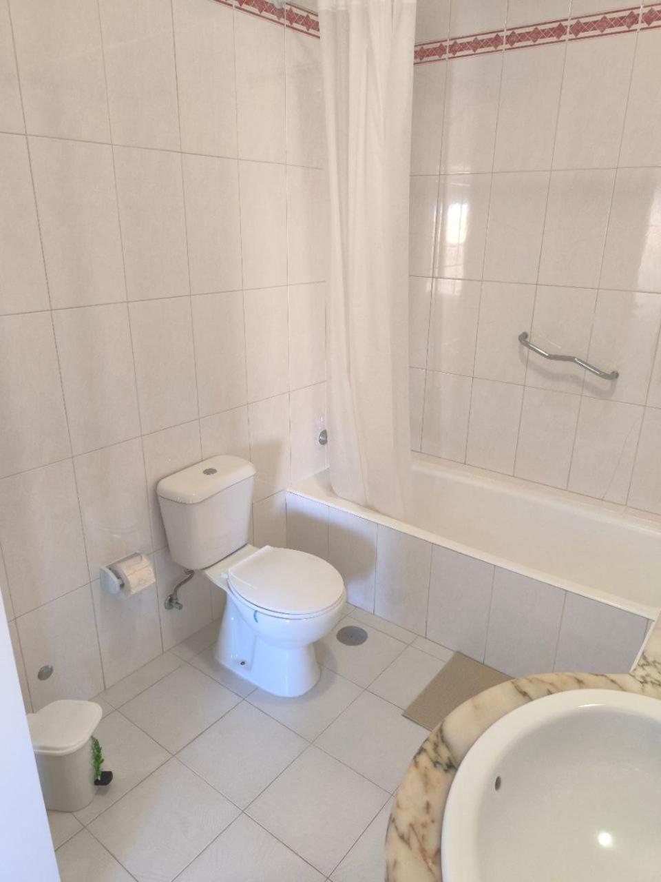 Best Rooming House Portimão Esterno foto