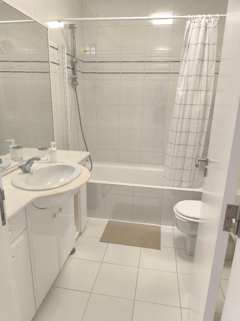 Best Rooming House Portimão Esterno foto